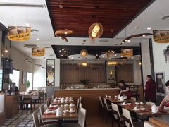 大堂-粤港湾砂锅粥·宵夜(宝龙店)