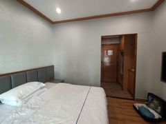-梅州天地人花园酒店(梅县人民广场店)
