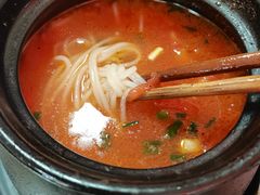 -李记特色罐罐米线(重庆中环大厦店)