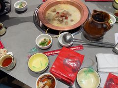 -阿婆情腊排骨火锅·野生菌季(古城旗舰店)