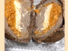 芋泥奶酪肉松欧包-纯坊佳哥手作(江汉路店)