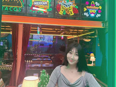 -Famous肥猫墨西哥音乐餐吧(五棵松华熙LIVE店)