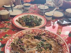 -闯关东东北农家菜(崂山石老人店)