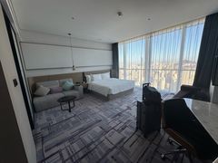 -大连星海皇冠假日酒店