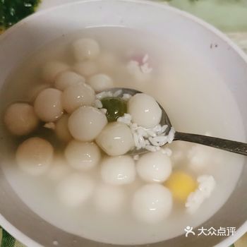 酒酿小圆子，我喜欢的点心之一