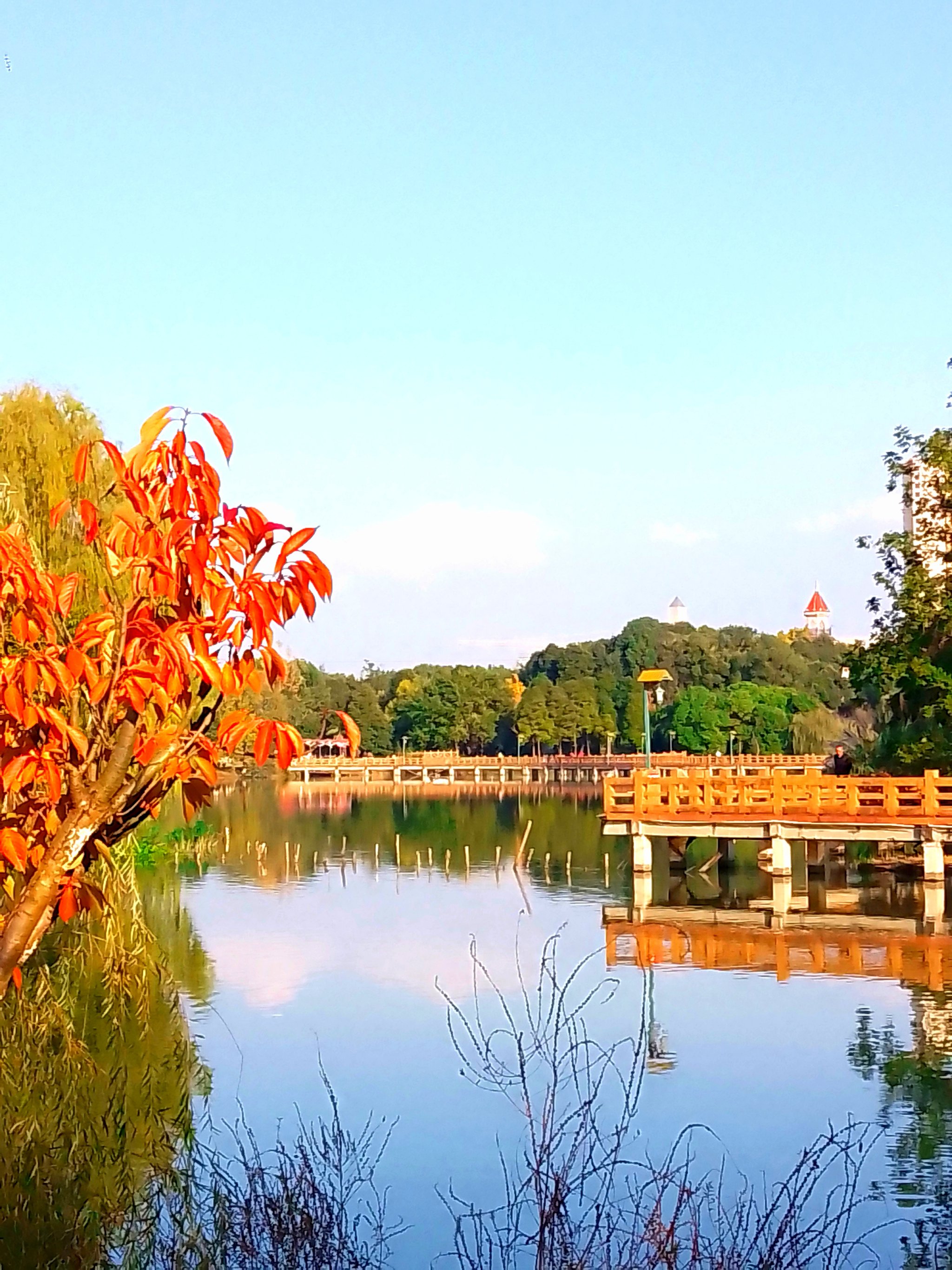 凤县宝鸡凤凰湖景区图片