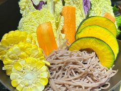 -菌自由丨野生菌火锅特色庭院餐厅(丽江古城店)