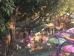 -顺德大良半月城游乐场