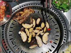 -马路牙子烧烤音乐酒馆(望京店)
