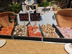 -大中华希尔顿酒店-念自助餐·海南美食·三文鱼