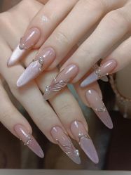 -Lilly.chow美甲美睫