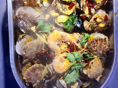 -老东镇啤酒屋海鲜加工·蒸汽海鲜·海鲜烧烤(台东店)