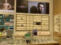 -宝岛眼镜·星创视光中心(金桥店)
