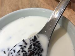 -堂屋糖水店(愚园店)