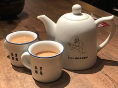 黄酒奶茶-香园茶社·金陵小灶(老门东店)