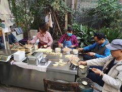 -三七八巷蛋饺春卷店