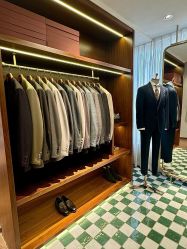 -优刻西服西装定制(金轮国际广场店)