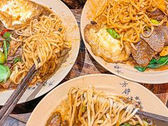 -方铲铲·成都板凳面(滨江银泰店)