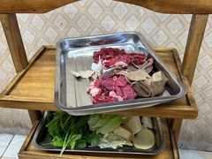 -金鼎雪山牦牛杂火锅(理县总店)