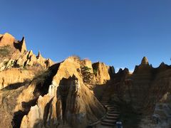 -元谋浪巴铺土林景区