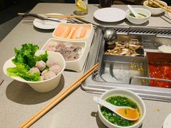 夜间海底捞-海底捞火锅(老城根店)