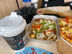 -达美乐比萨(南京路店)