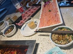 -二荆条·蜀鲜汇城市森林火锅