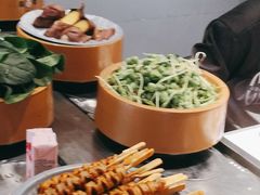-龍歌自助小火锅(市南金茂湾店)