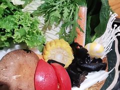 -呷哺呷哺 黄金牧场 (新中关购物中心店)