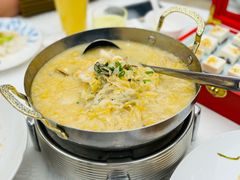 -品海楼·大连海胆锅贴馆(东港店)