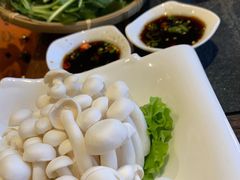 -大匠工房古船木艺术餐厅·猪肚鸡专门店(长白仙岛店)