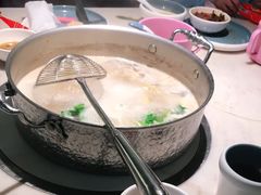 -左庭右院鲜牛肉火锅(浦江欢乐颂店)