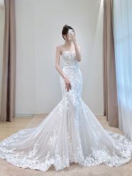 -Lady  Jane高端婚纱礼服馆