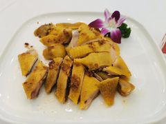 东江咸香鸡-东江渔村·古典园林·30年粤菜老字号(太和店)