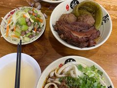 -任记七中刀削面(总店)