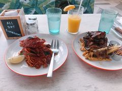 -Cha Cha's Beach Cafe