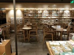 -猫的天空之城概念书店(苏州诚品店)