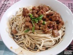 辣肉干拌面-辣肉面大王(天平路店)