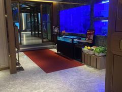 -忆江南·临江鱼馆