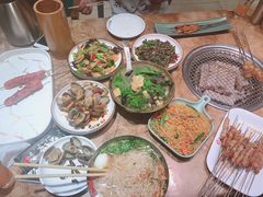 能喝汤的麻辣烫-金太阳海鲜烧烤·本地人餐厅(东纬路旗舰店)