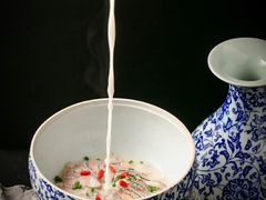 -悦江(梅奔中心店)