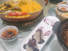 -鑫巴蜀小镇 · 水煮鱼专研店(玉桥店)