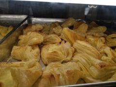 蝴蝶酥-观音桥百香林西点