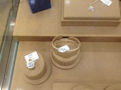 -恒阳珠宝·高级定制镶嵌·天然彩宝·天然钻石(南京西路店)