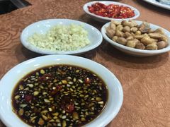 -濠轩阁特色生蚝火锅(水湾路店)