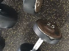 -美格菲健身(外滩店)