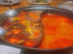 -旧街市鲜货老火锅(大光路店)