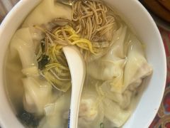 -笑来喜馄饨小笼工坊店(湖滨街店)