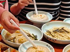 -裕兴记•蟹黄面馆(人民广场店)