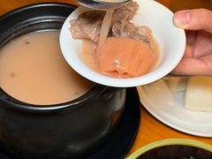 -莲餐厅·湖北菜·潜江小龙虾店(愚园路店)